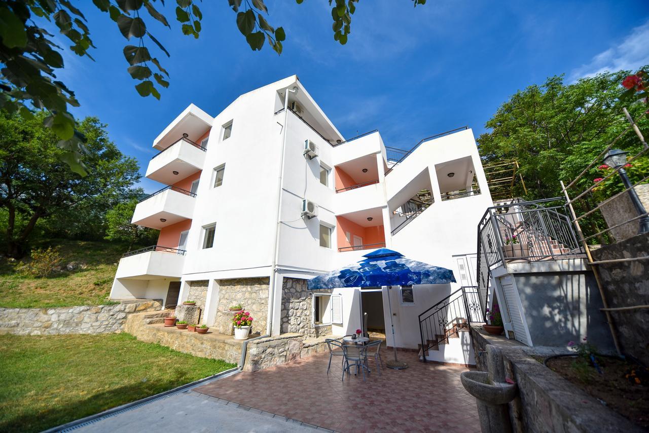 Apartmani Stanisic تْساني المظهر الخارجي الصورة