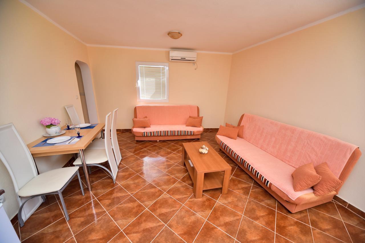 Apartmani Stanisic تْساني المظهر الخارجي الصورة