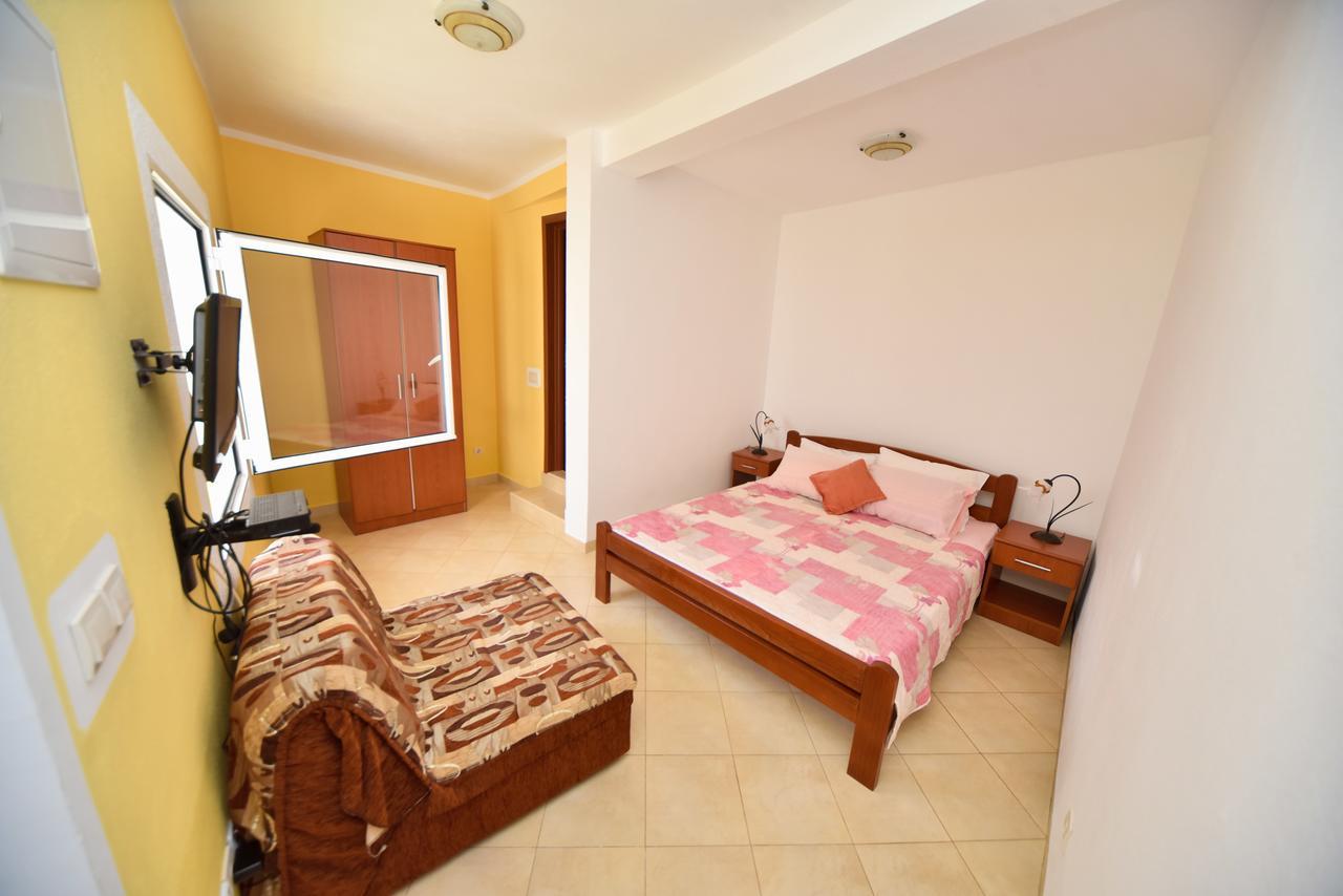 Apartmani Stanisic تْساني المظهر الخارجي الصورة